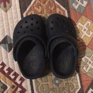 Crocs navy